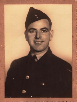 Alf Cammack in RAAF uniform c1939